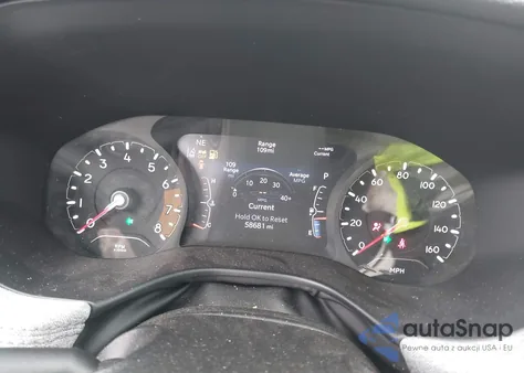 2022 Jeep Compass Latitude Lux 4X4 z USA, uszkodzony, nr VIN 3C4NJDFB8NT197416